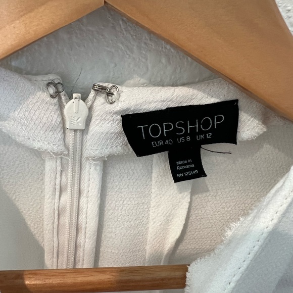 TOPSHOP White Long Tank Top With Side Slits - Picture 4 of 5